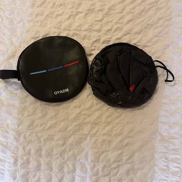 Used - Picture 2 of 8